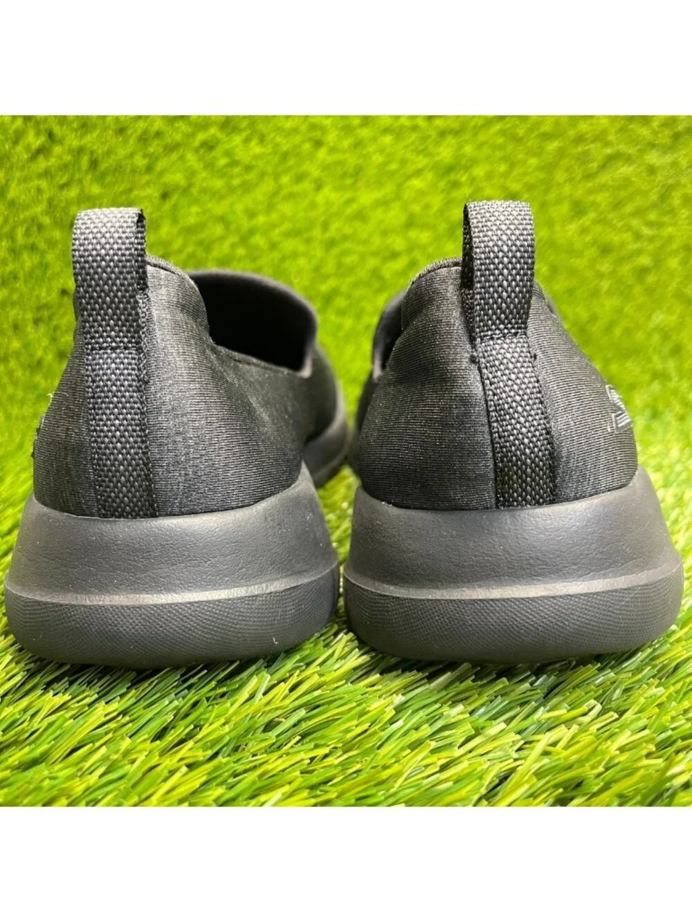 Skechers Go Walk Joy Womens Size 7 Black Athletic Walking Slip On Shoes Sneakers